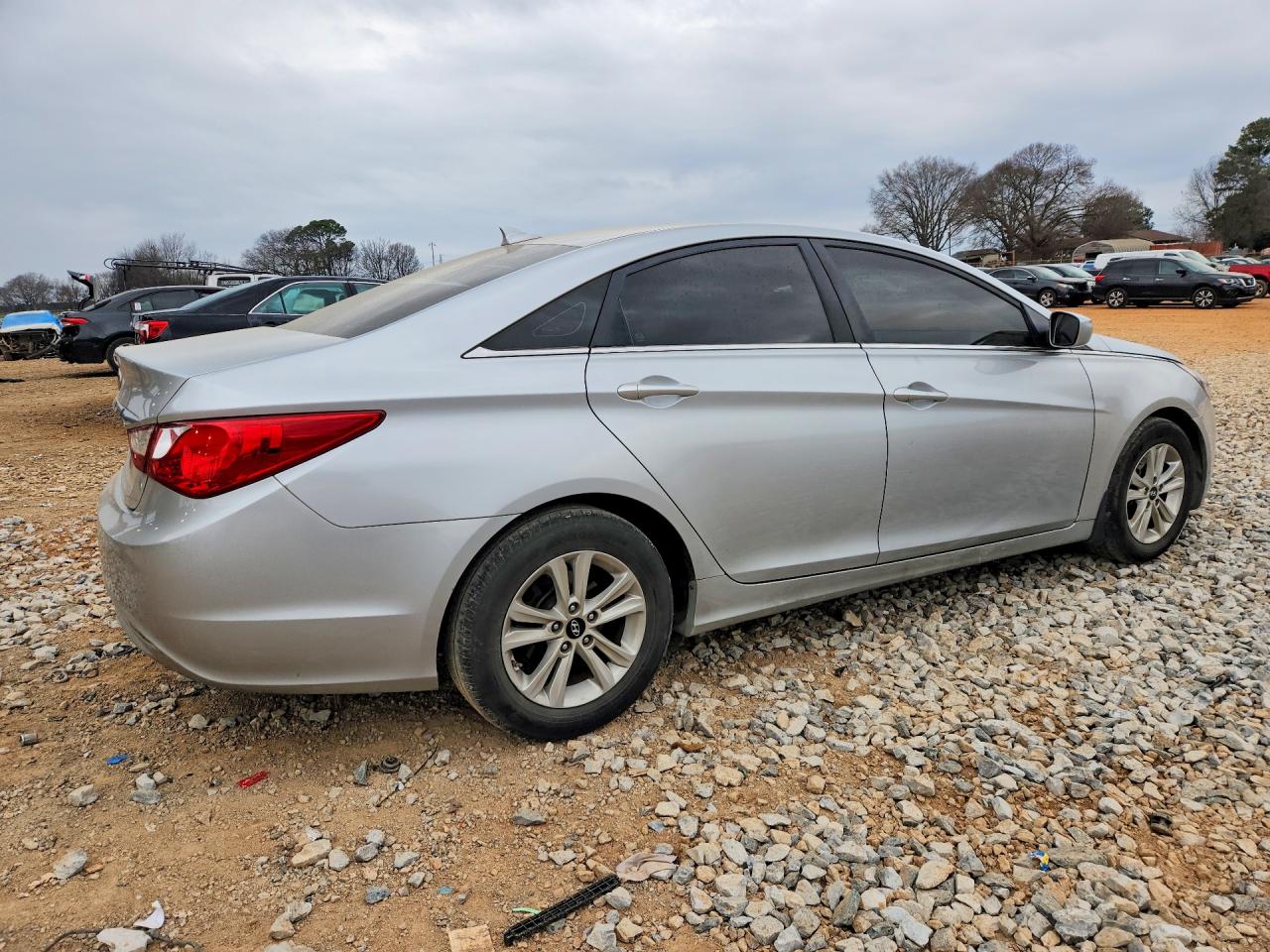 2012 HYUNDAI SONATA GLS photo 3