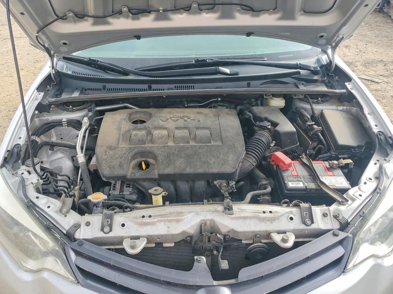 2016 TOYOTA COROLLA LE photo 11