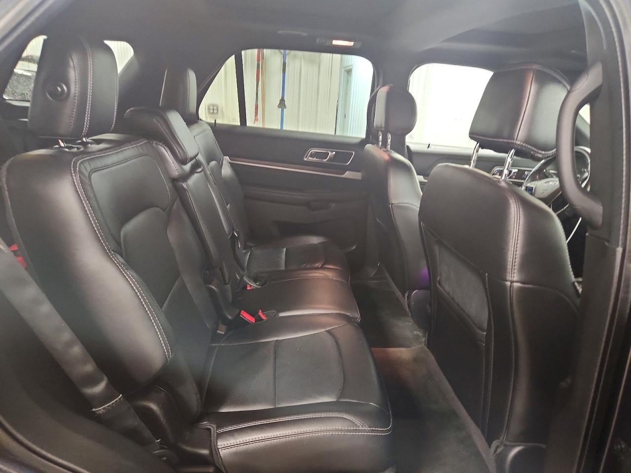 2017 FORD EXPLORER LIMITED photo 21