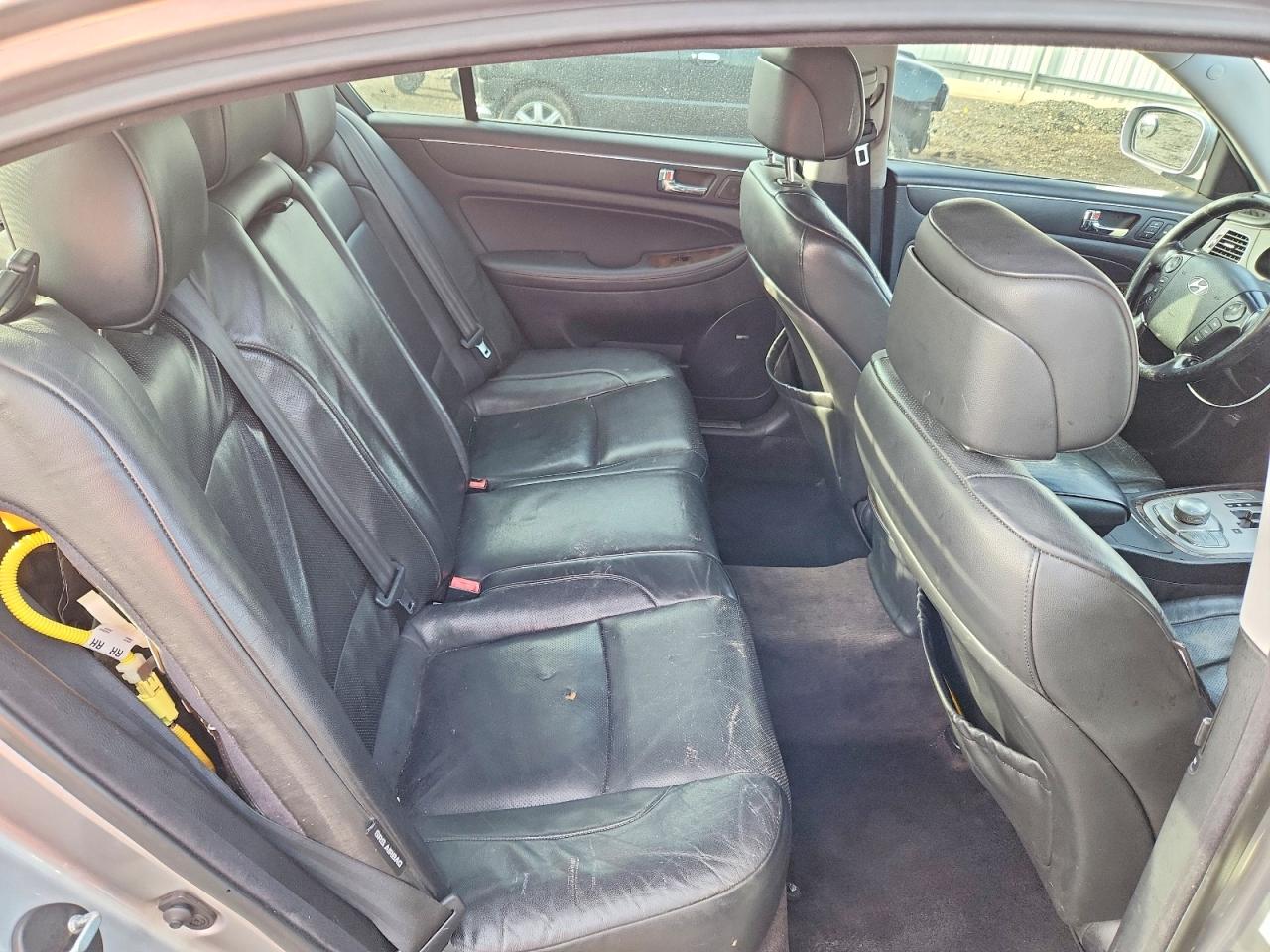 2009 HYUNDAI GENESIS 3.8L V6 photo 28