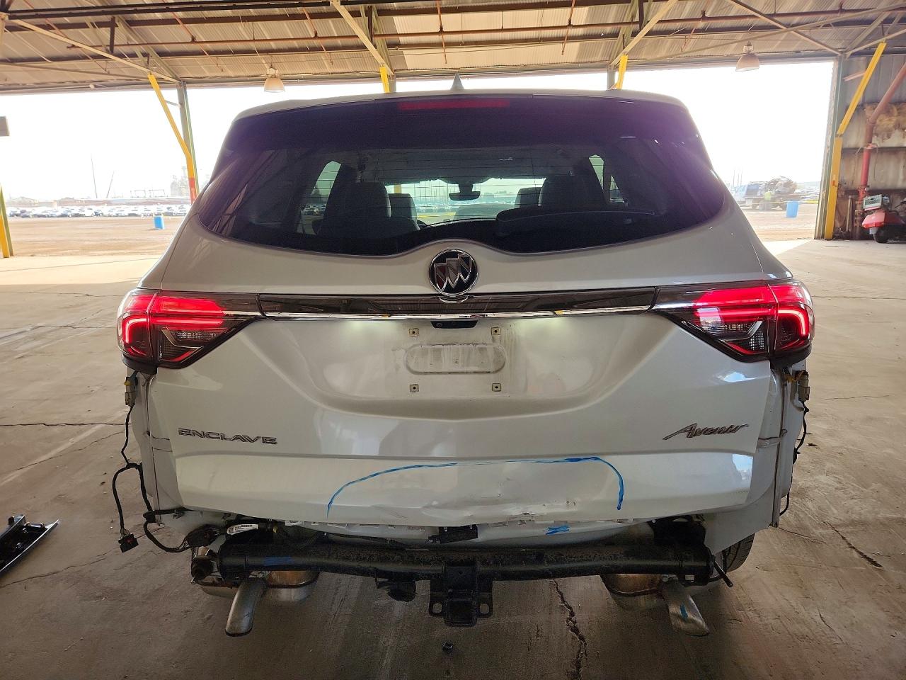 2022 BUICK ENCLAVE AVENIR photo 6