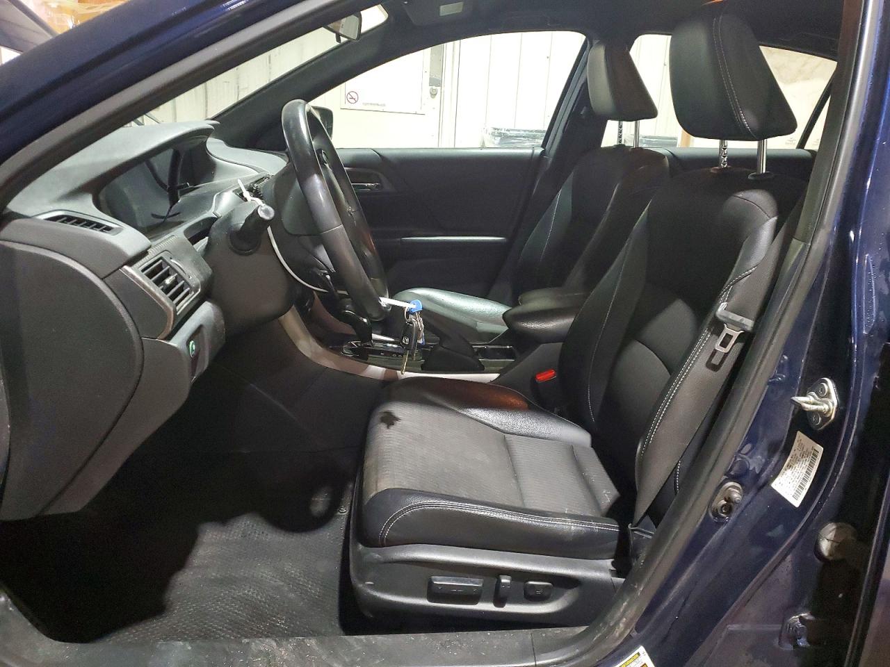 2017 HONDA ACCORD SPORT photo 13