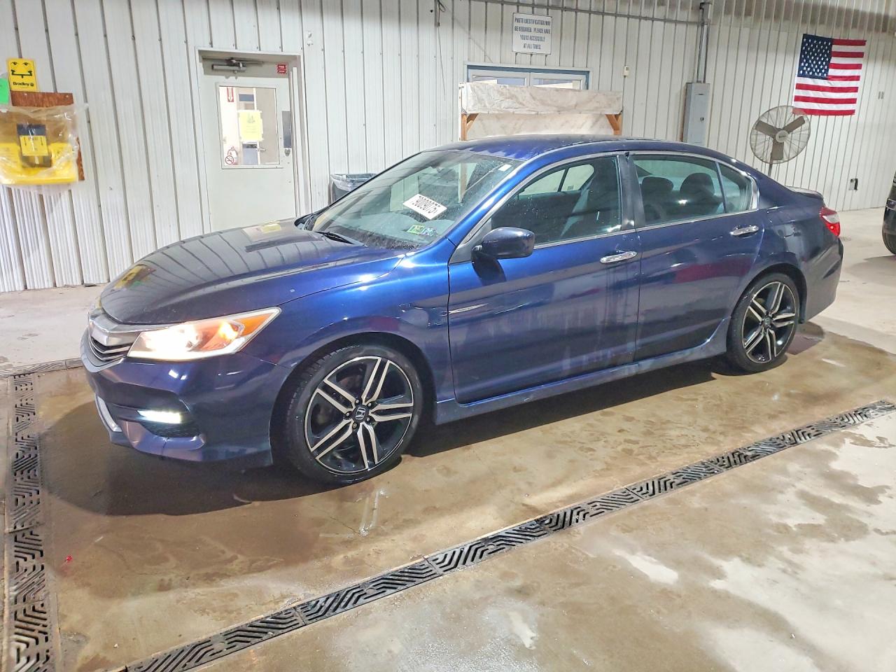 2017 HONDA ACCORD