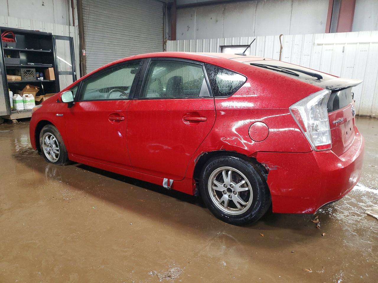 2011 TOYOTA PRIUS TWO photo 3
