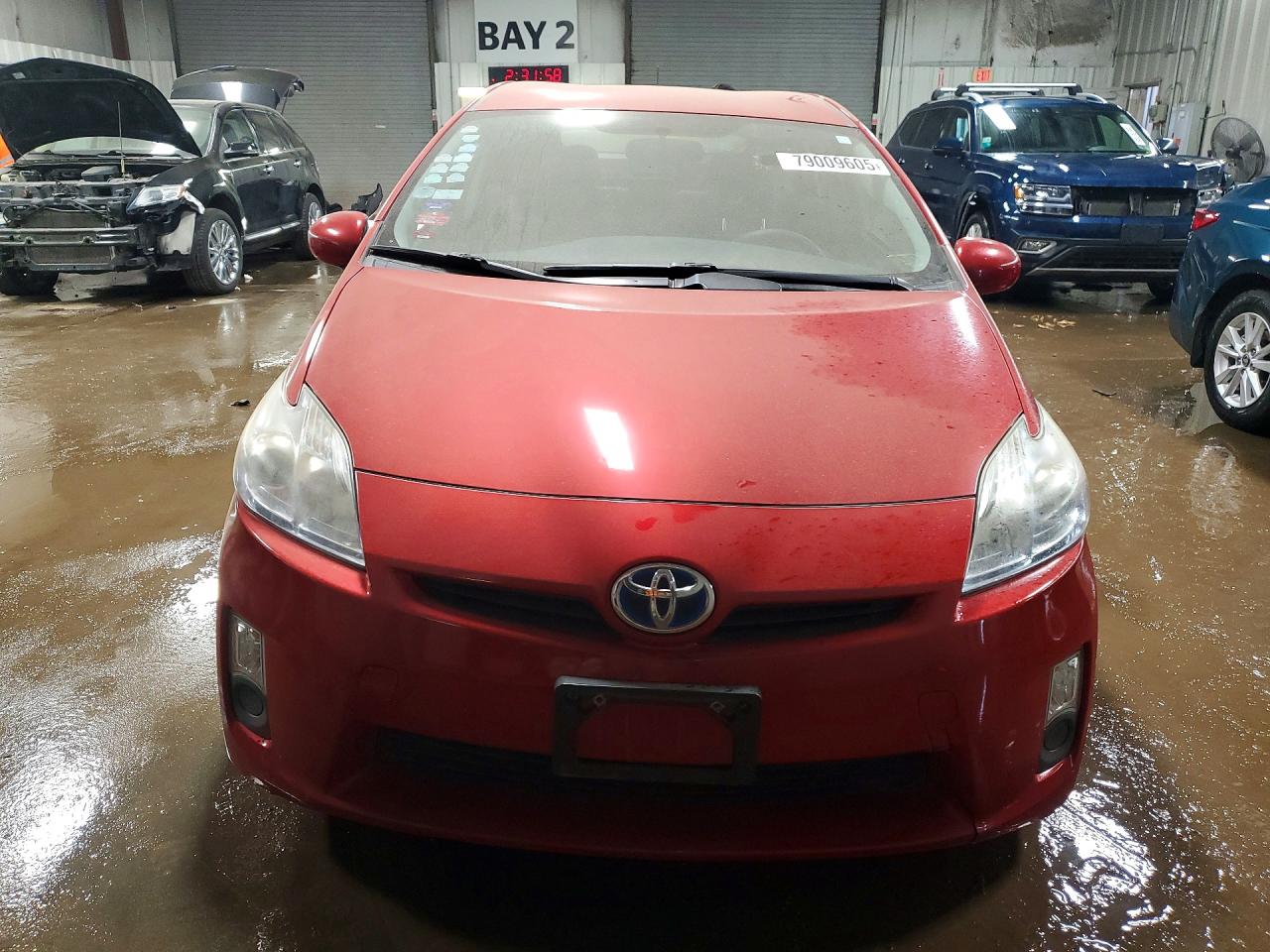2011 TOYOTA PRIUS TWO photo 9
