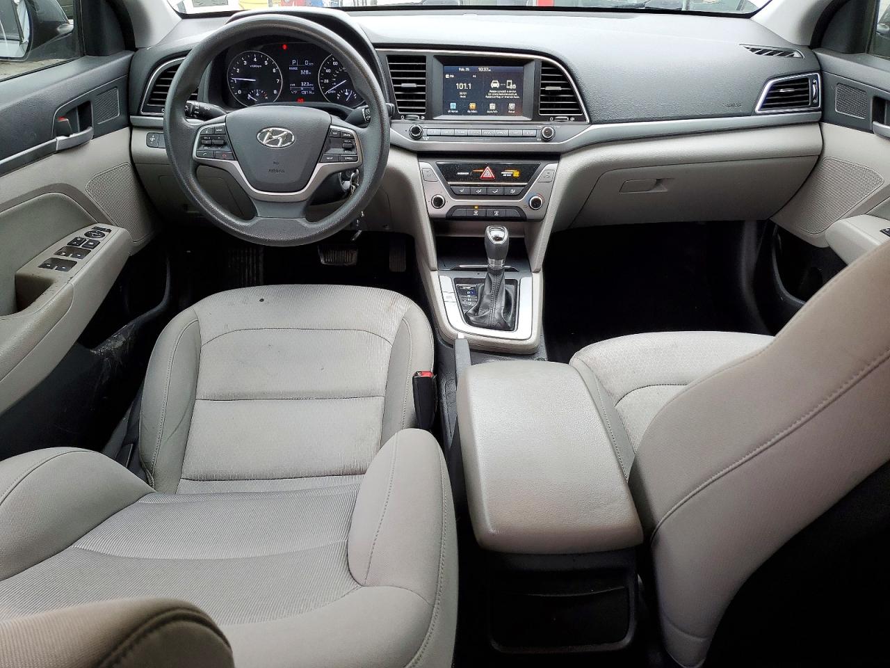 2017 HYUNDAI ELANTRA SE photo 8