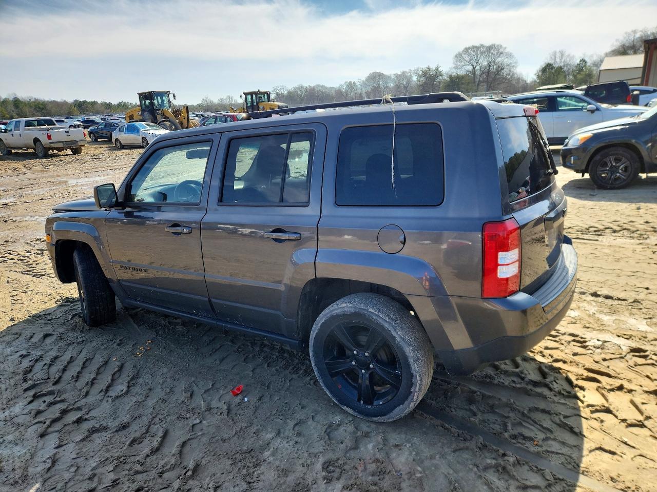 2015 JEEP PATRIOT photo 2