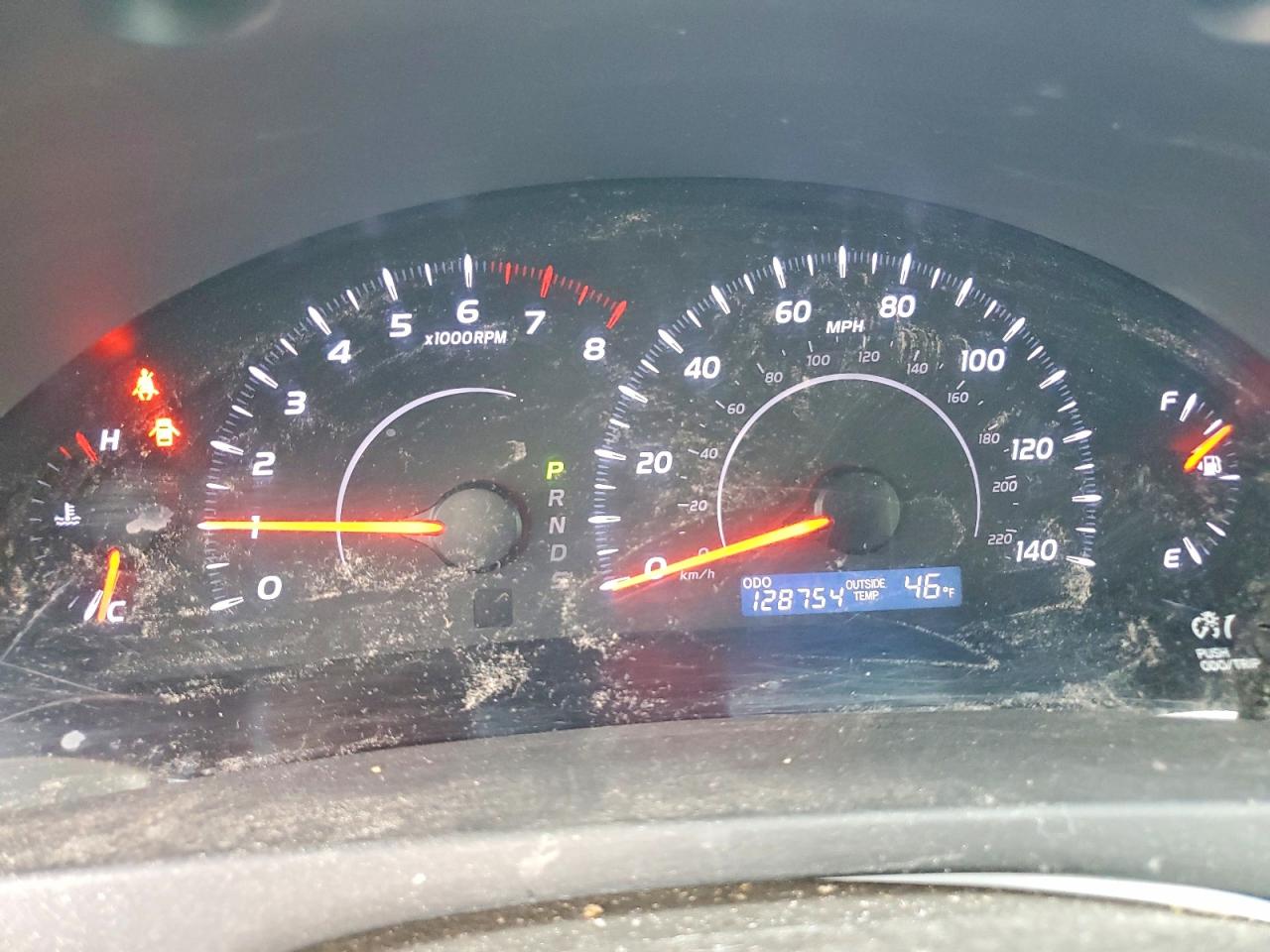 2011 TOYOTA CAMRY LE photo 17