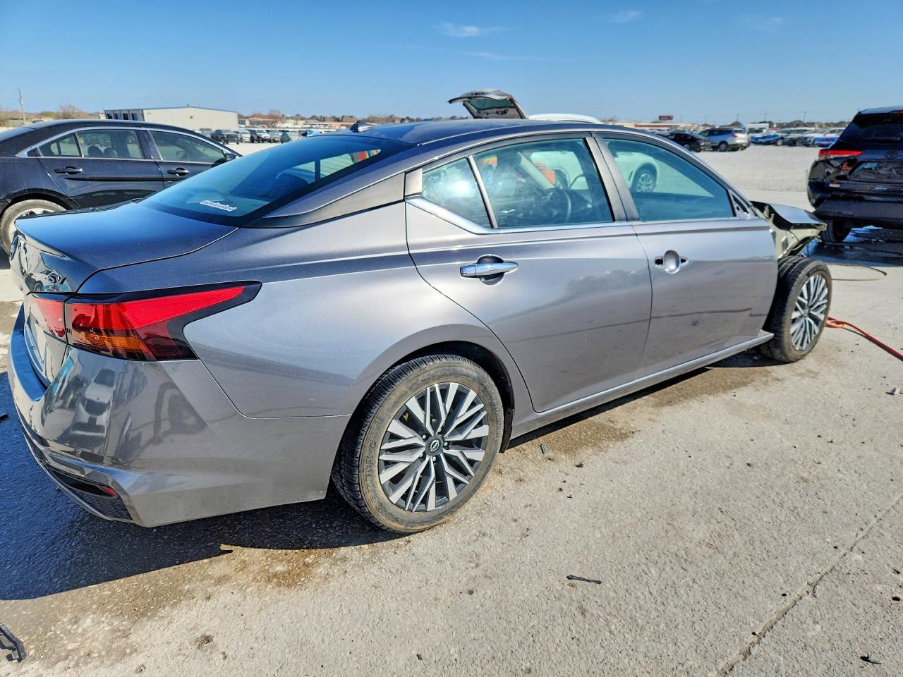 2024 NISSAN ALTIMA 2.5 SV photo 7