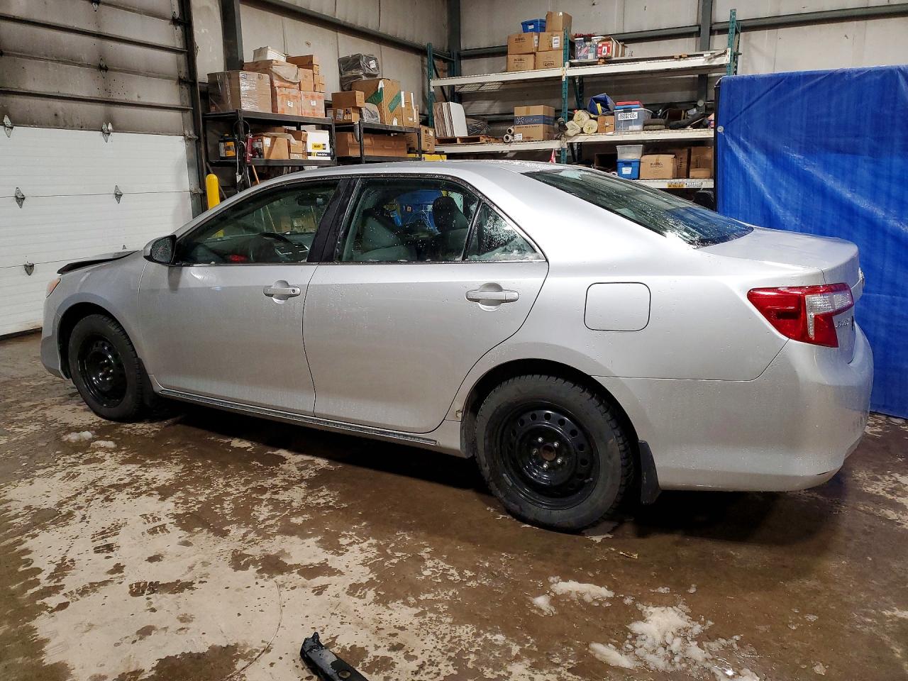 2012 TOYOTA CAMRY L photo 2