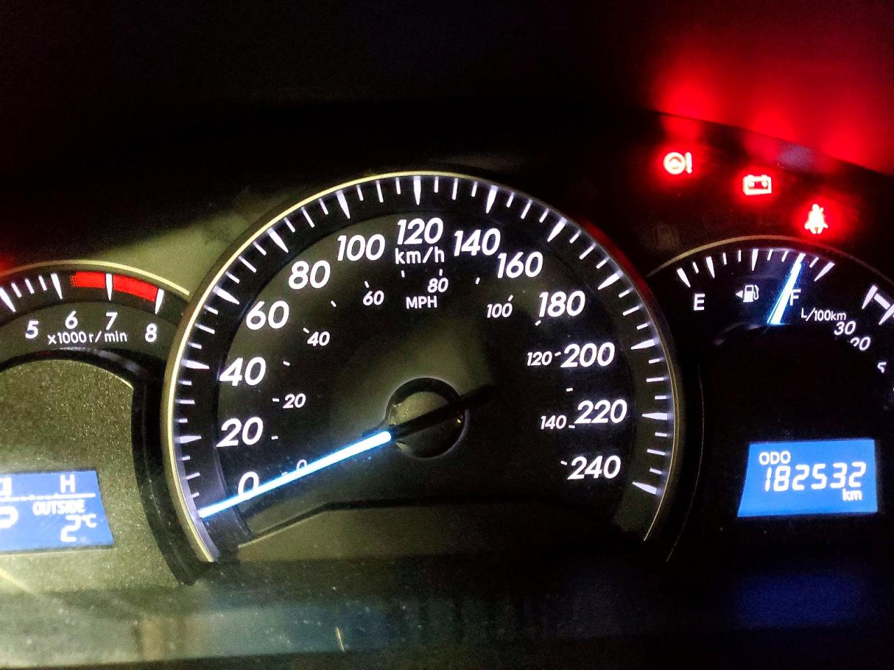 2012 TOYOTA CAMRY L photo 9