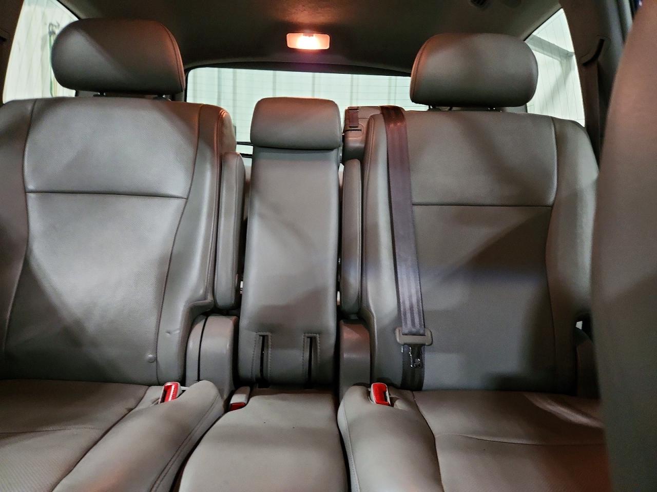 2013 TOYOTA HIGHLANDER LIMITED photo 10