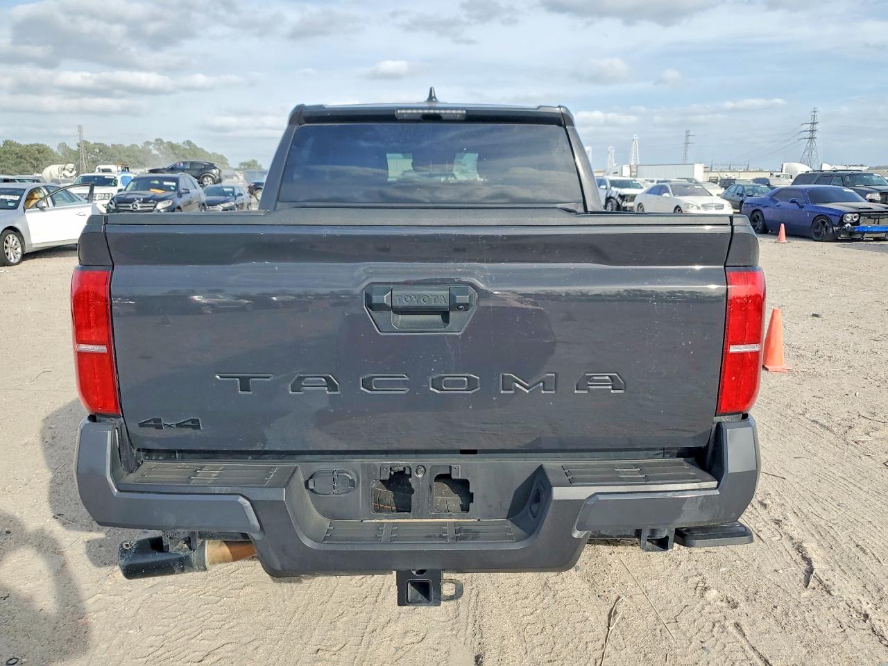 2025 TOYOTA TACOMA TRD SPORT photo 16