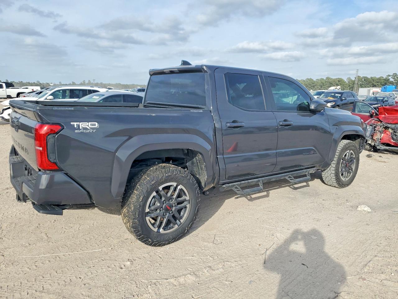 2025 TOYOTA TACOMA TRD SPORT photo 7