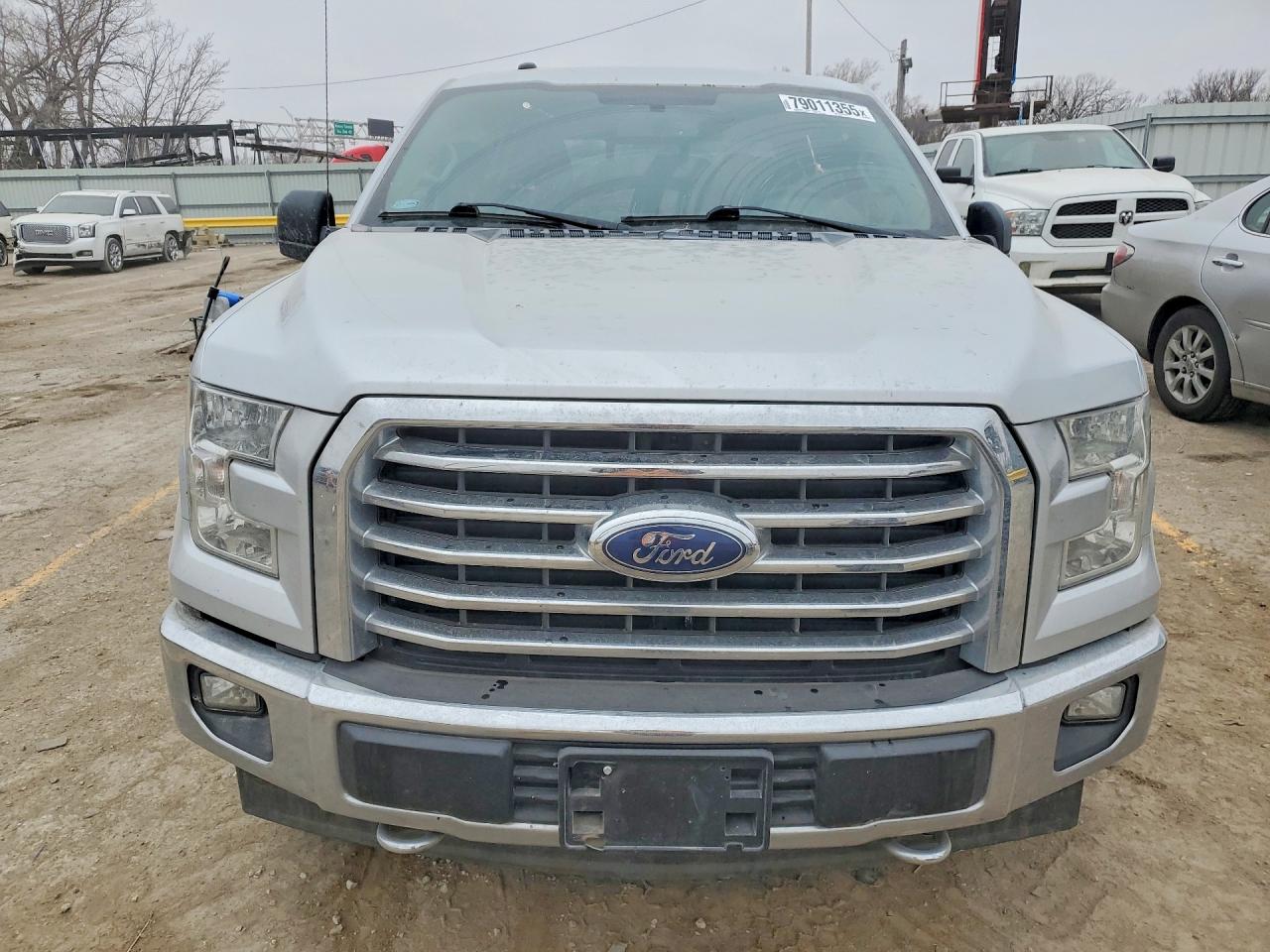 2017 FORD F150 SUPERCREW photo 9