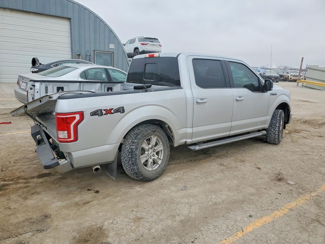 2017 FORD F150 SUPERCREW photo 5