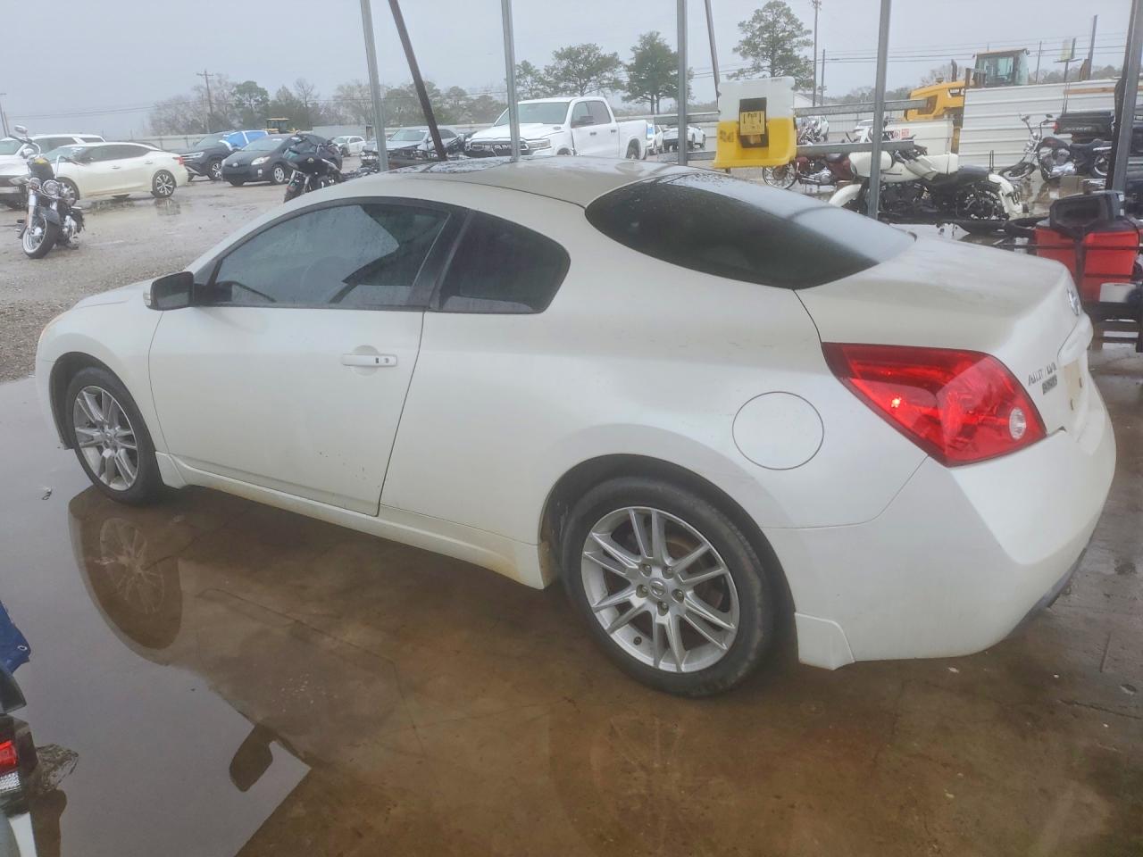 2008 NISSAN ALTIMA 3.5 SE photo 2