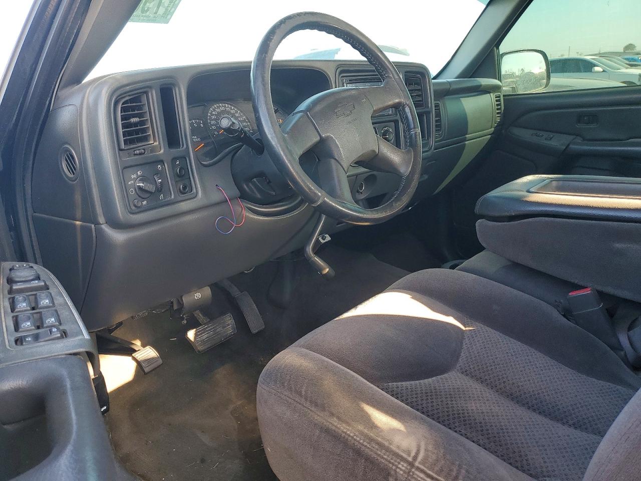 2006 CHEVROLET SILVERADO C1500 photo 22