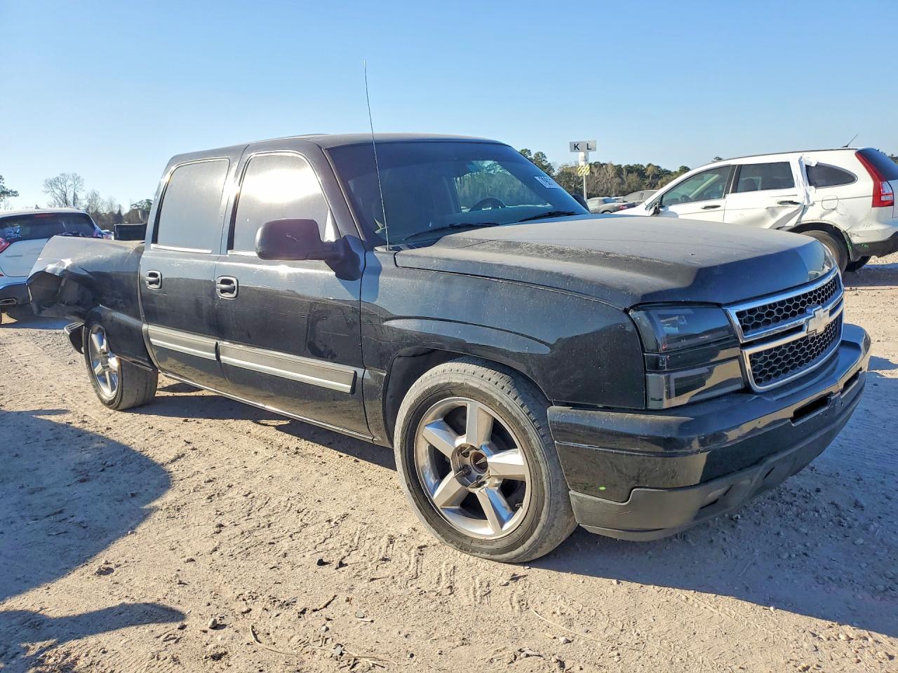 2006 CHEVROLET SILVERADO C1500 photo 10