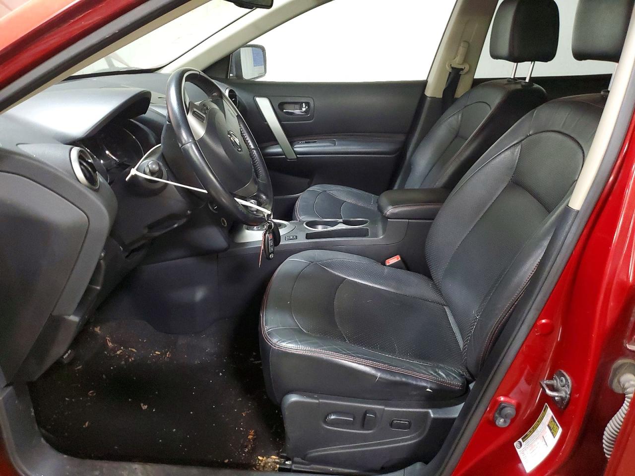 2011 NISSAN ROGUE S photo 13