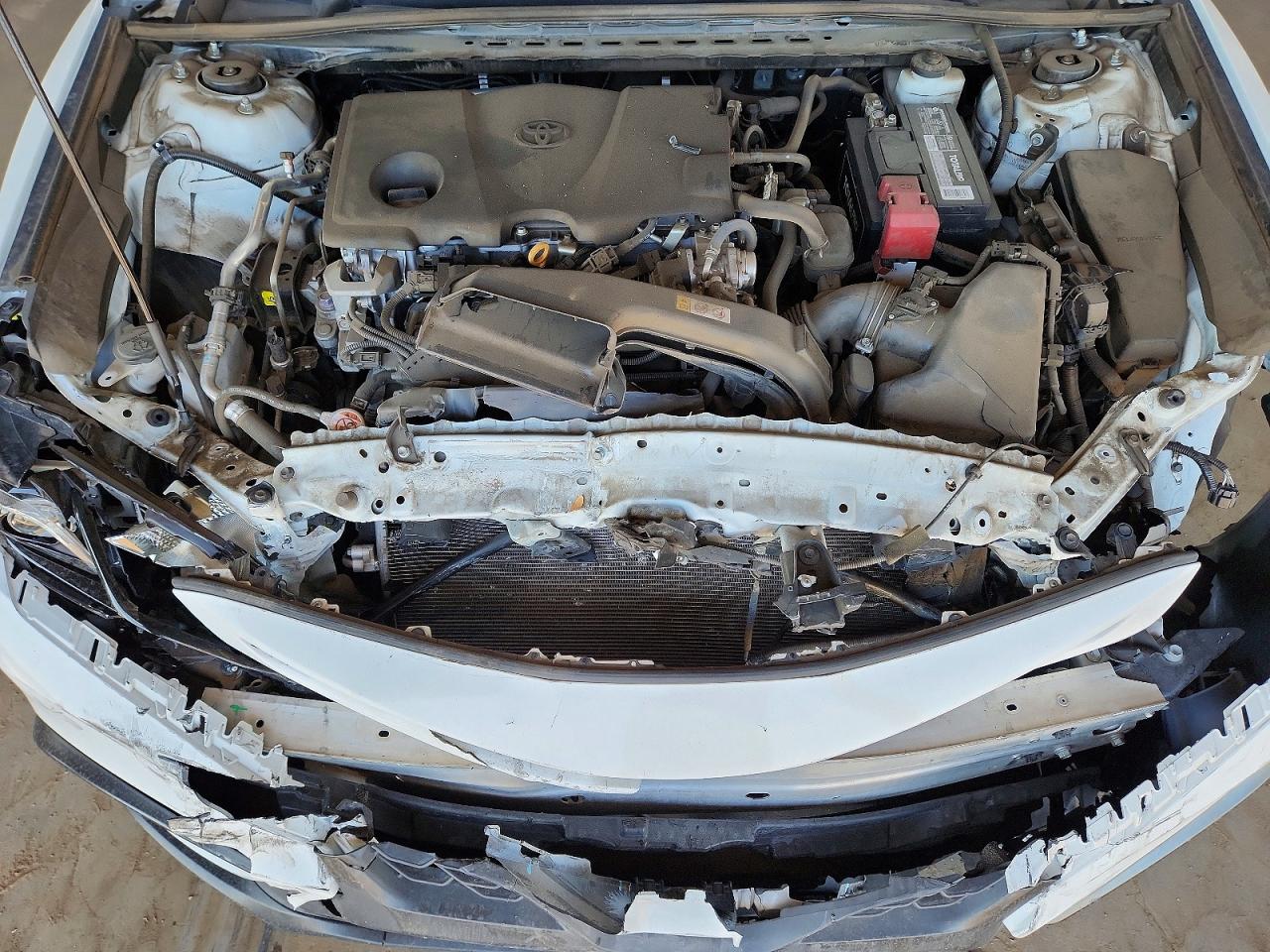 2024 TOYOTA CAMRY SE photo 31