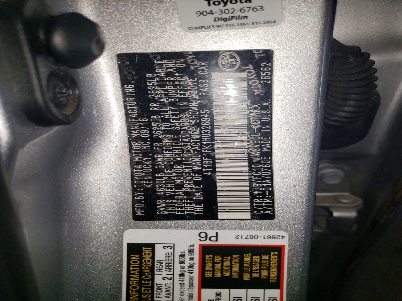 2017 TOYOTA CAMRY LE photo 23