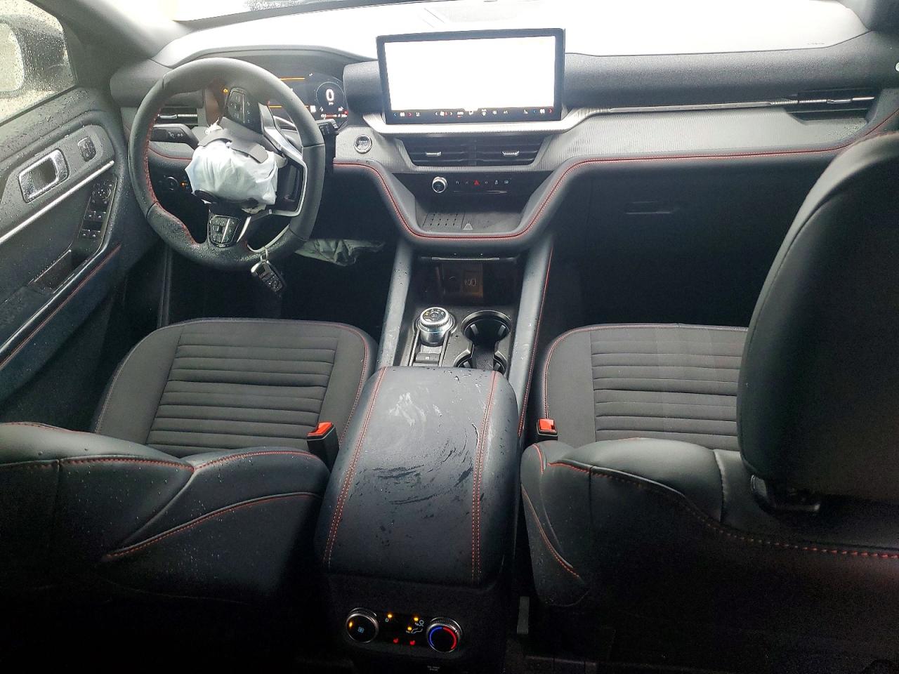2025 FORD EXPLORER ST-LINE photo 15