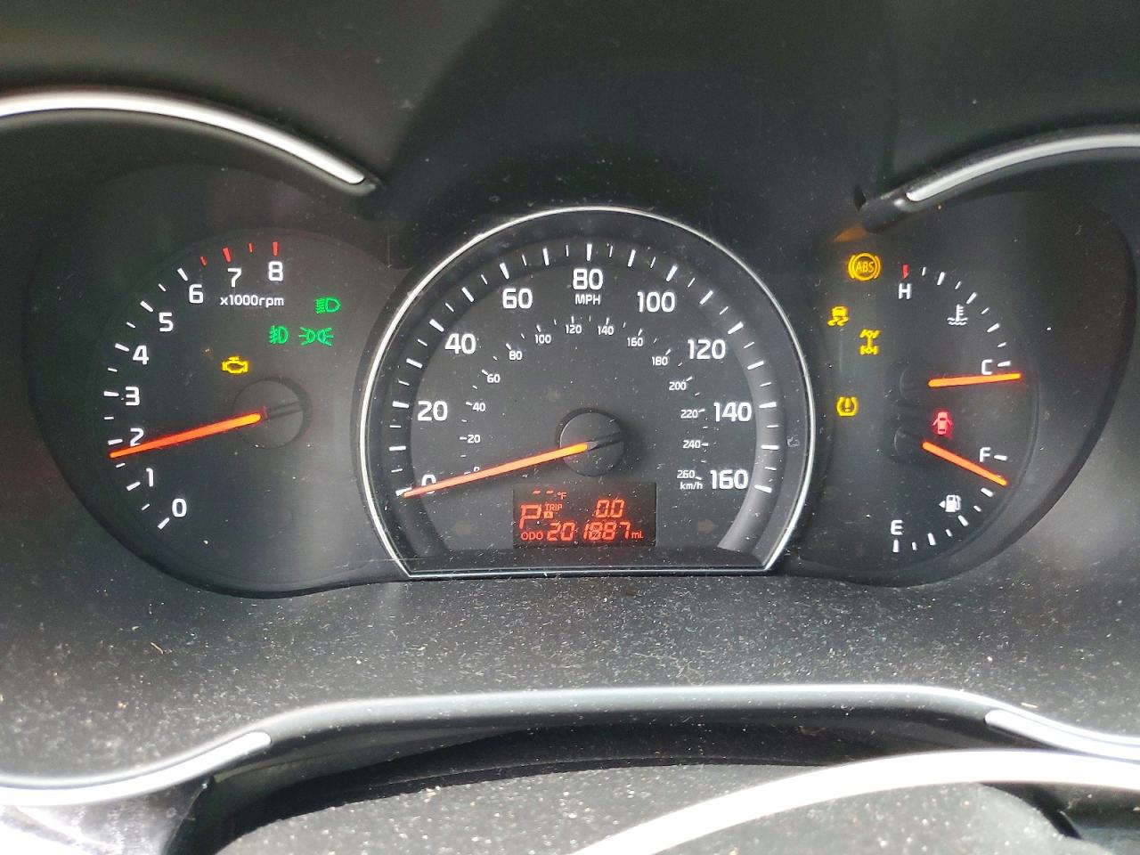 2015 KIA SORENTO LX photo 9