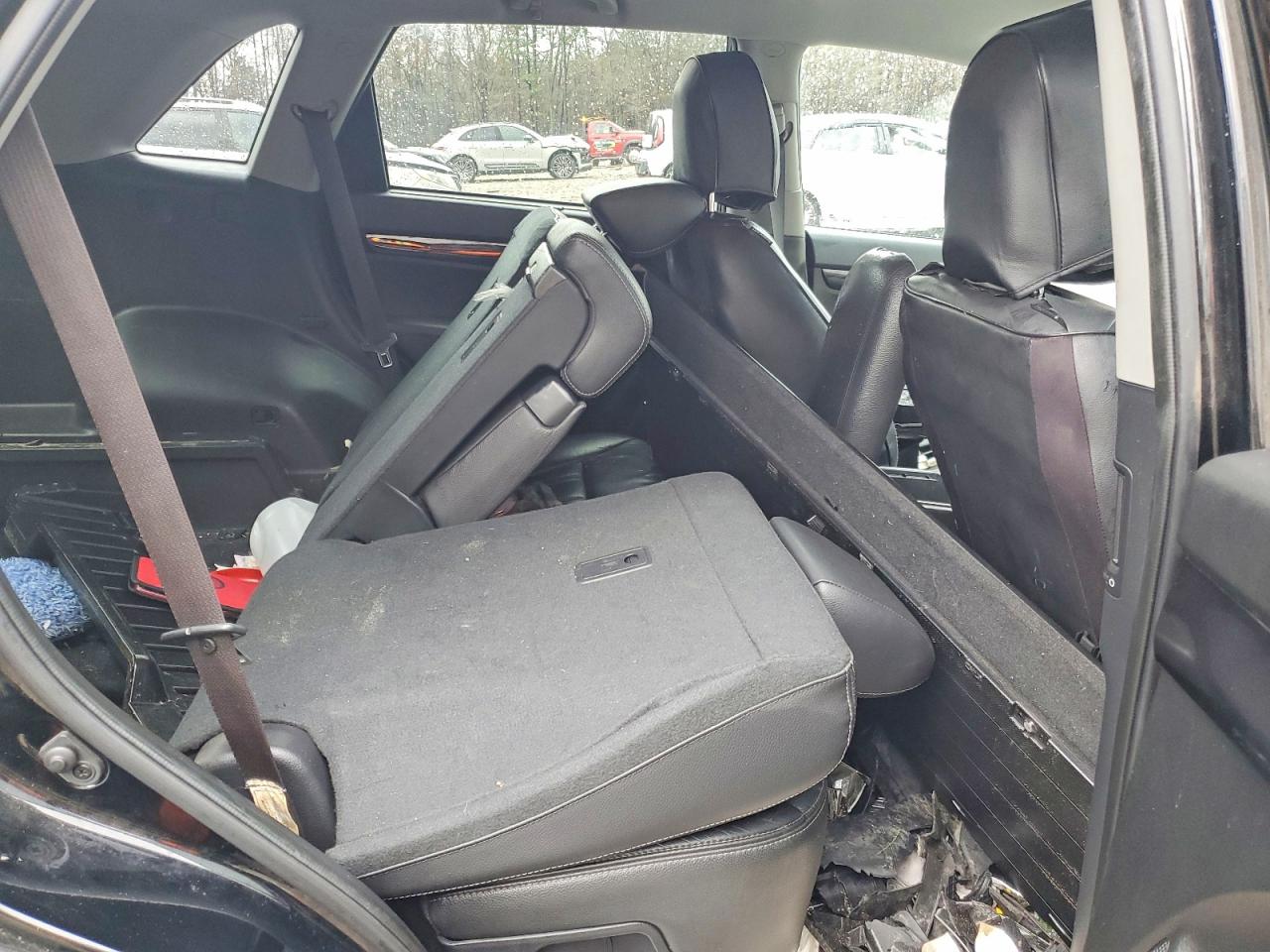2015 KIA SORENTO LX photo 11
