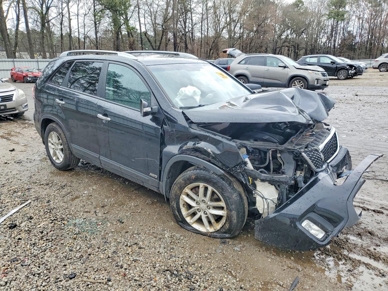 2015 KIA SORENTO LX photo 4