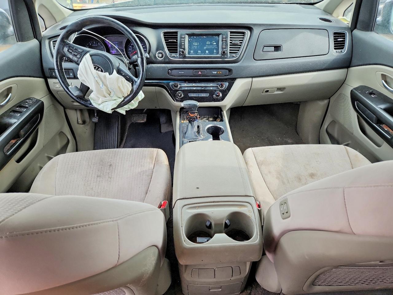 2019 KIA SEDONA LX photo 15