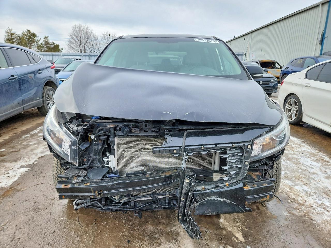 2019 KIA SEDONA LX photo 9