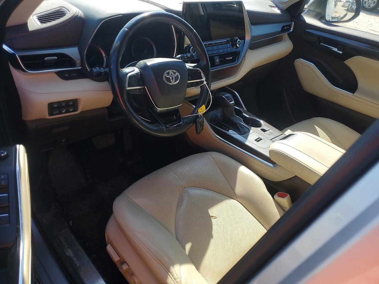 2021 TOYOTA HIGHLANDER HYBRID photo 22
