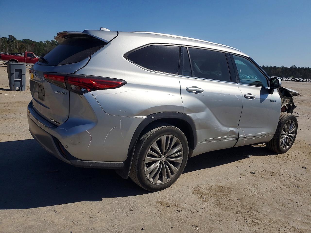 2021 TOYOTA HIGHLANDER HYBRID photo 7