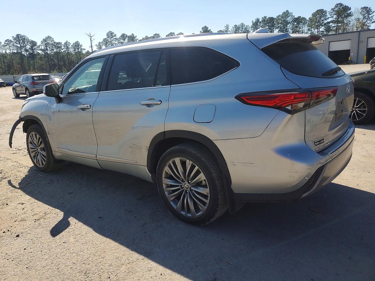 2021 TOYOTA HIGHLANDER HYBRID photo 4