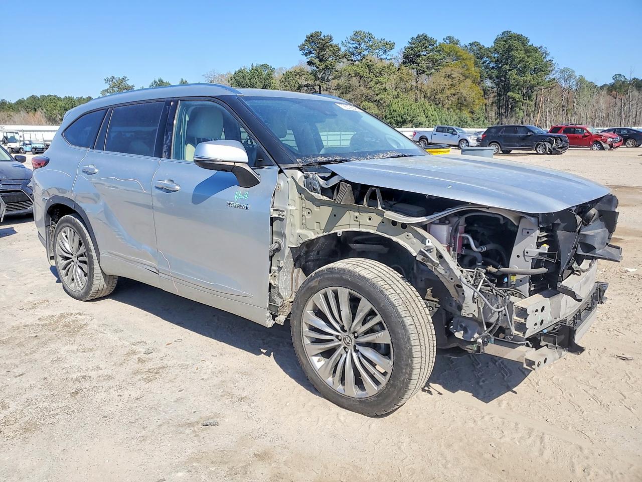 2021 TOYOTA HIGHLANDER HYBRID photo 10