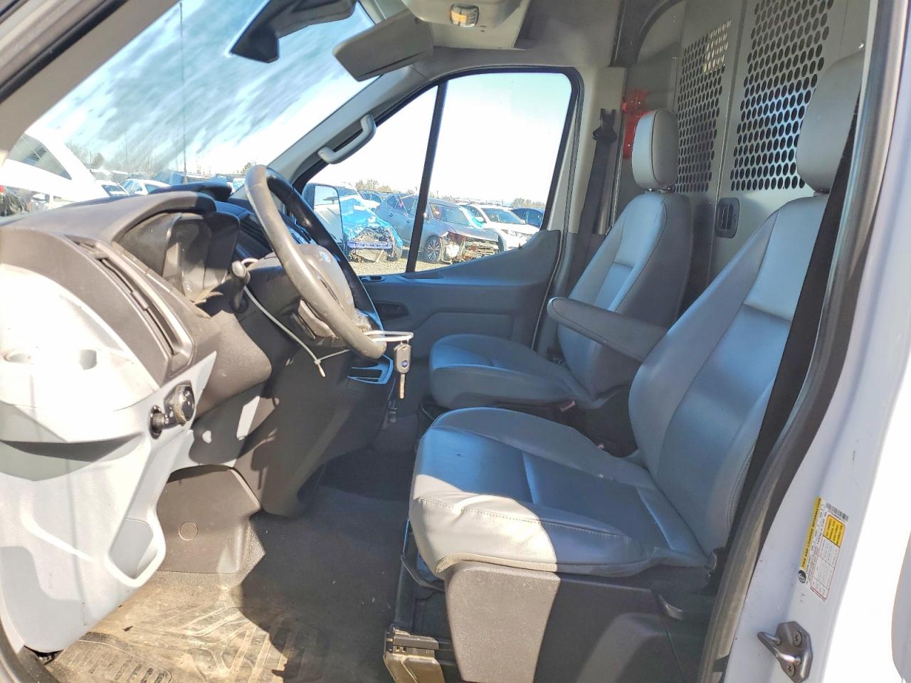 2016 FORD TRANSIT 150 UTILITY / SERVICE VAN photo 13