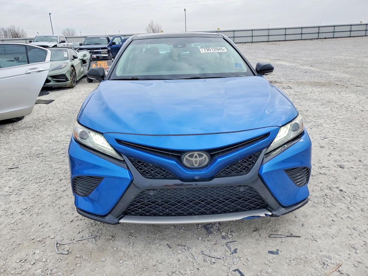 2018 TOYOTA CAMRY XSE photo 5