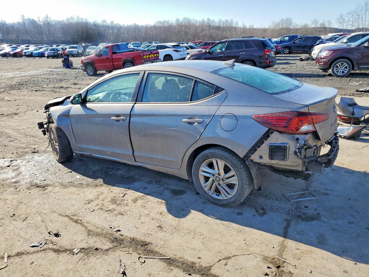 2020 HYUNDAI ELANTRA SEL photo 3