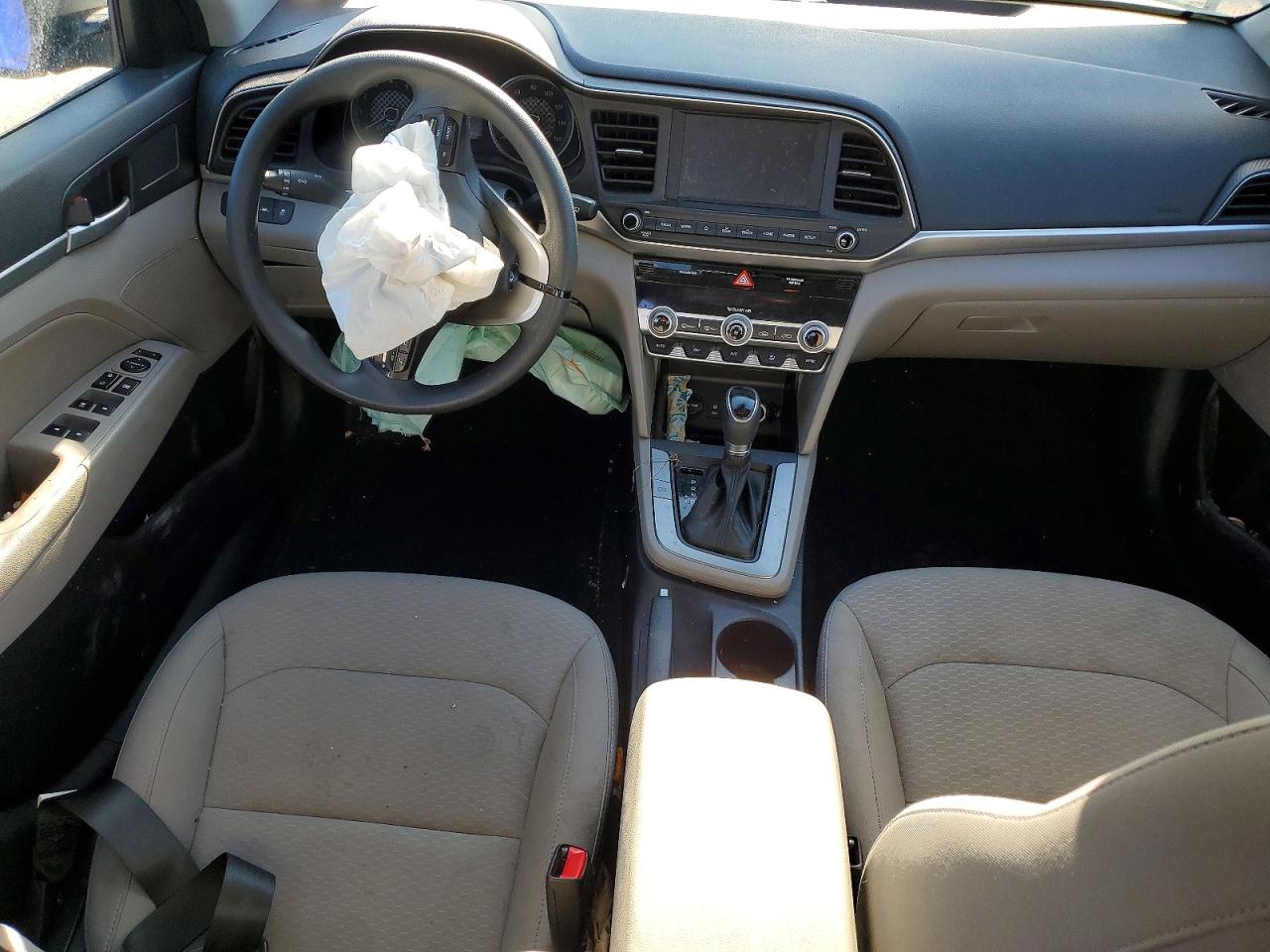 2020 HYUNDAI ELANTRA SEL photo 15