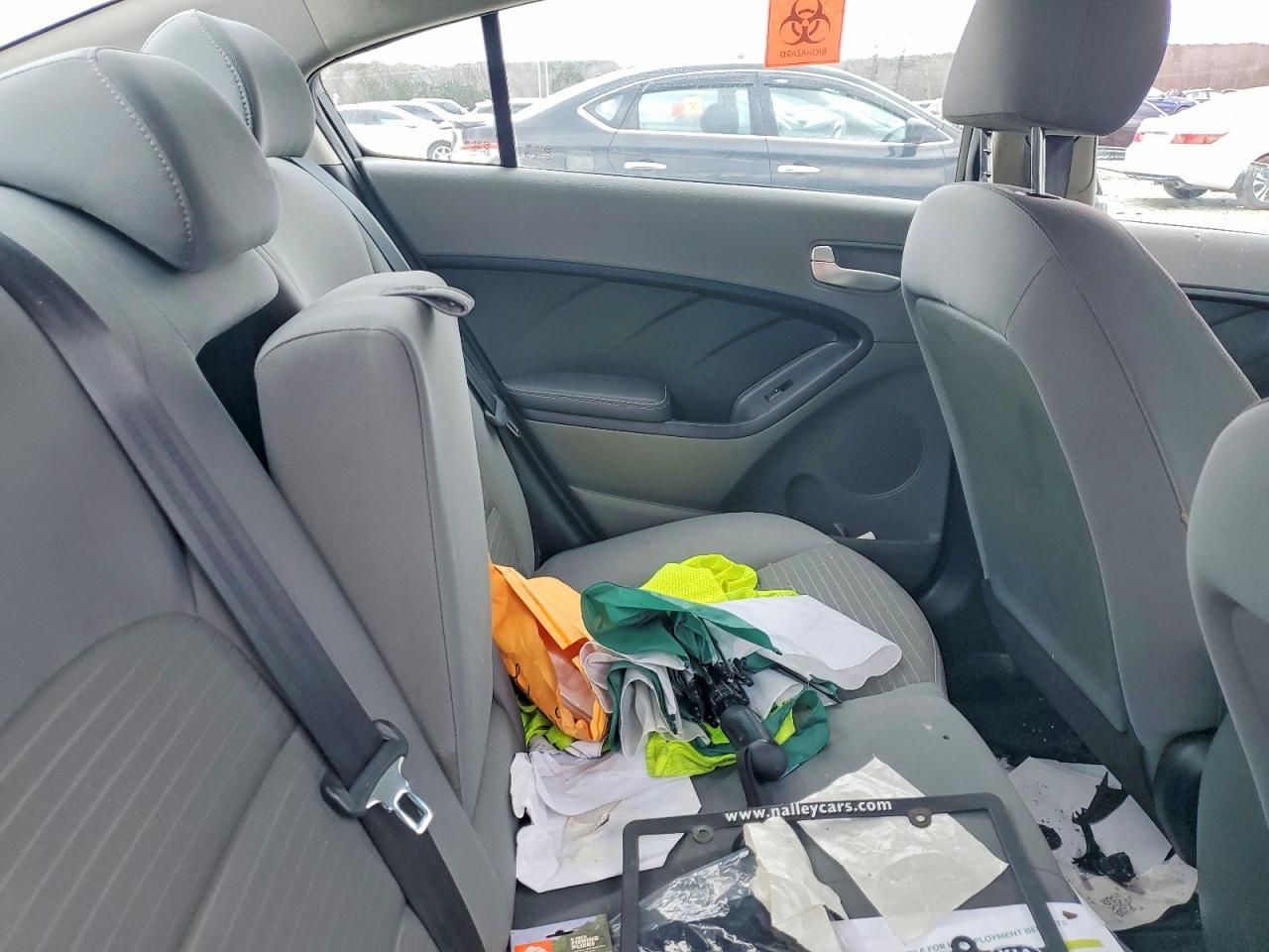 2017 KIA FORTE LX photo 28