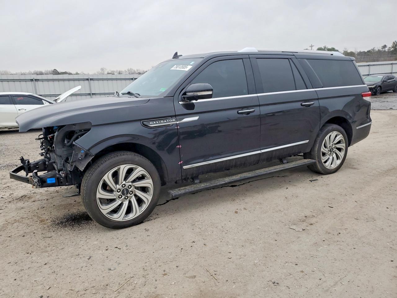 2024 LINCOLN NAVIGATOR