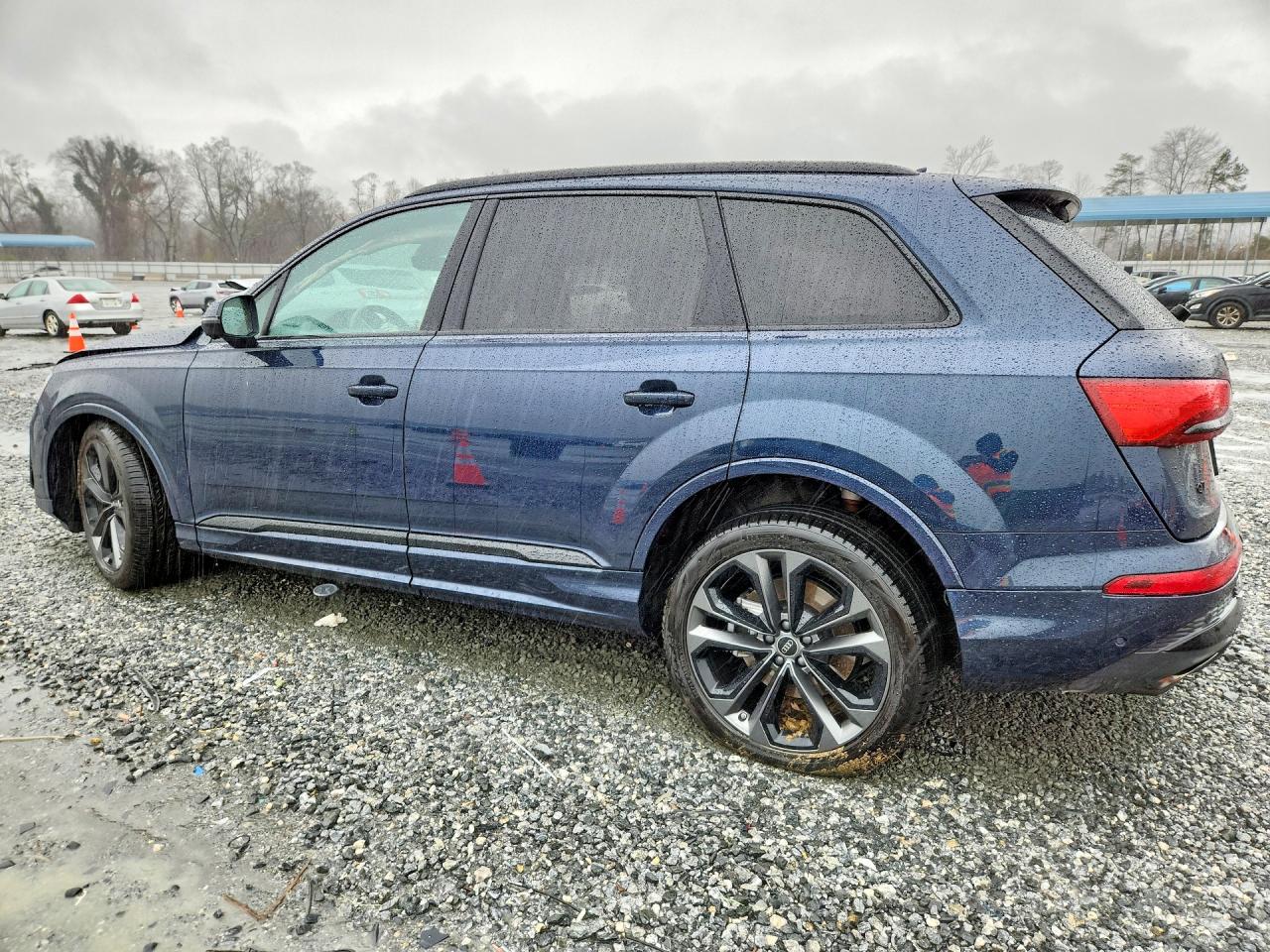 2025 AUDI Q7 PRESTIGE photo 2