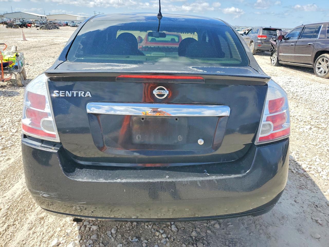 2011 NISSAN SENTRA 2.0 photo 6