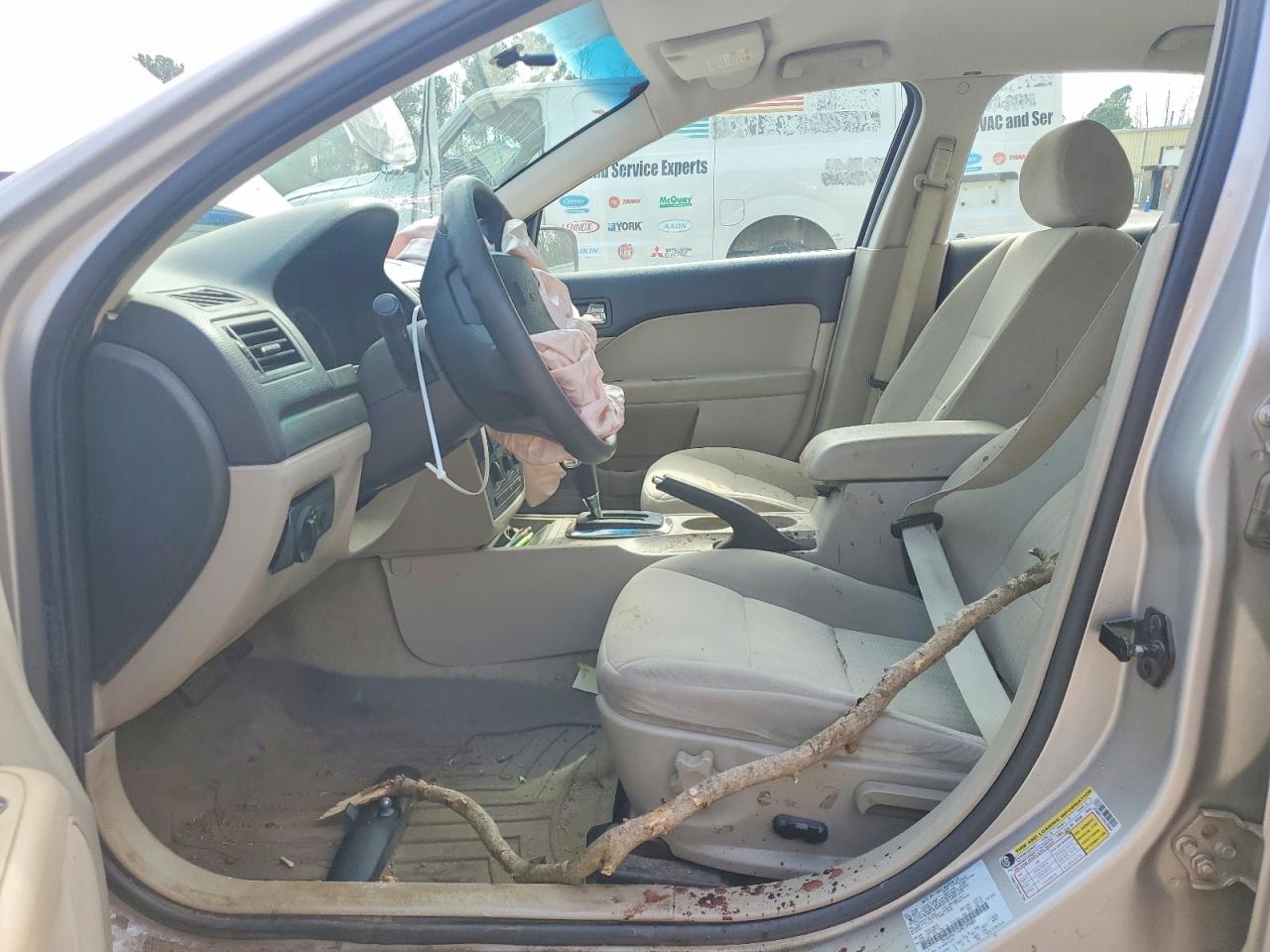 2007 FORD FUSION SE photo 13