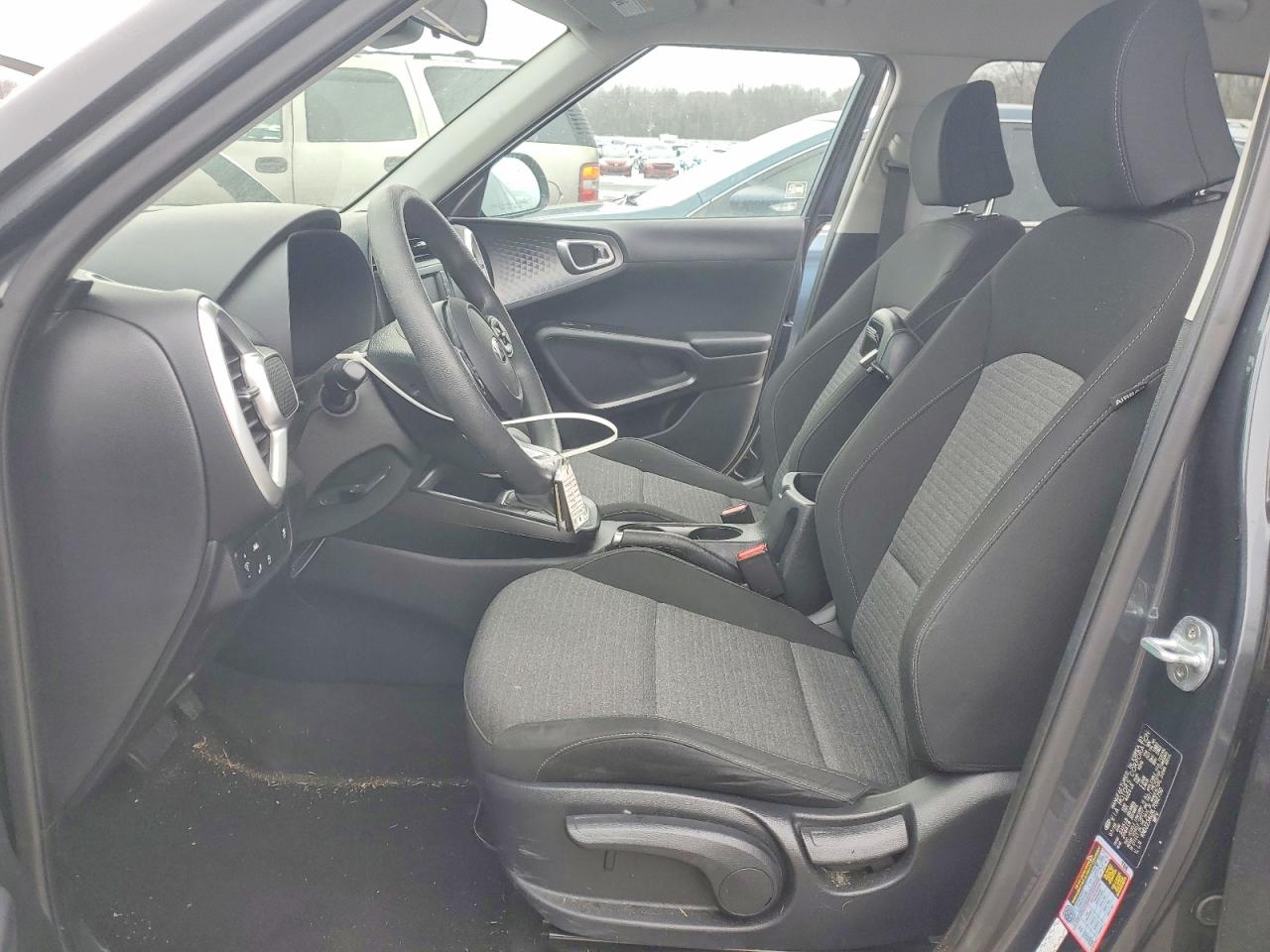 2020 KIA SOUL S photo 7