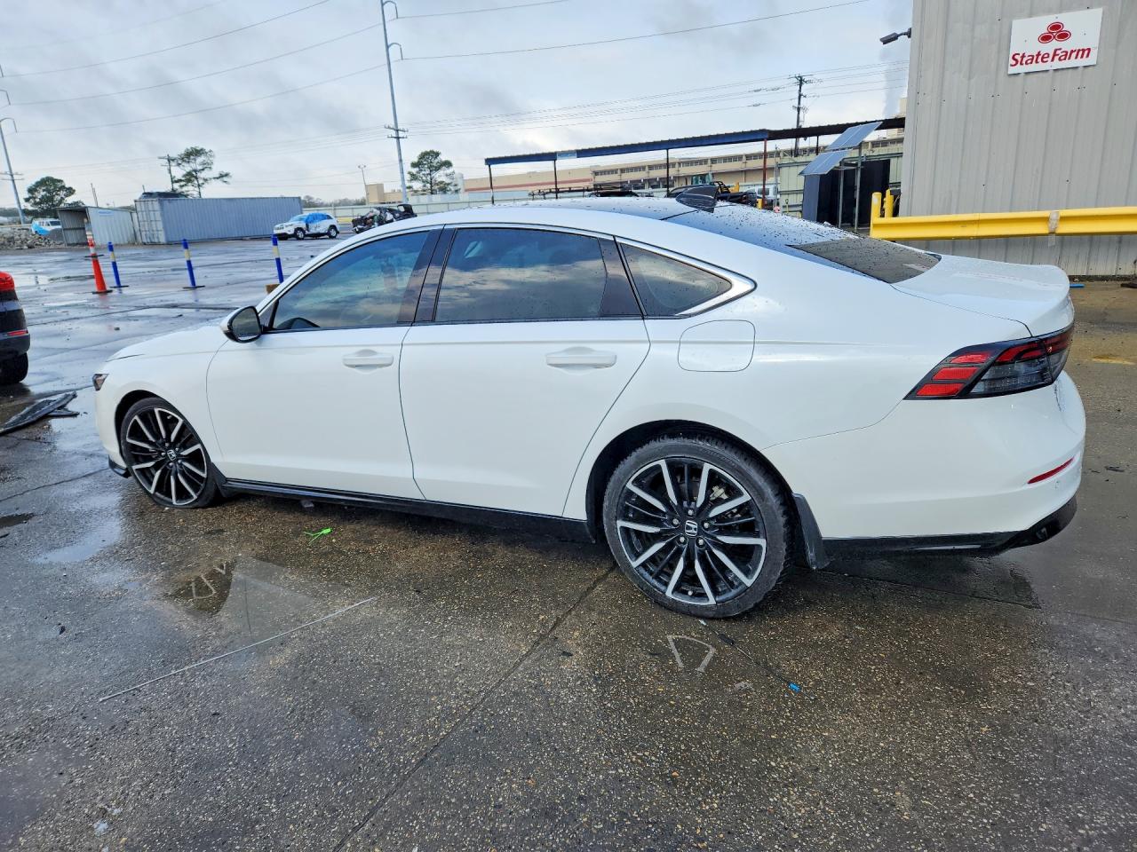 2024 HONDA ACCORD TOURING HYBRID photo 4