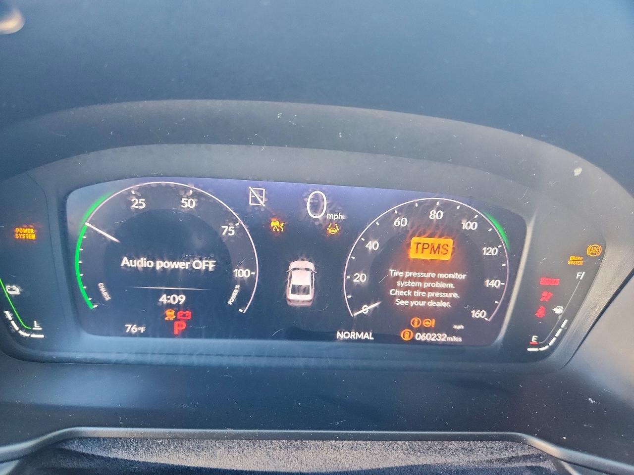 2024 HONDA ACCORD TOURING HYBRID photo 25