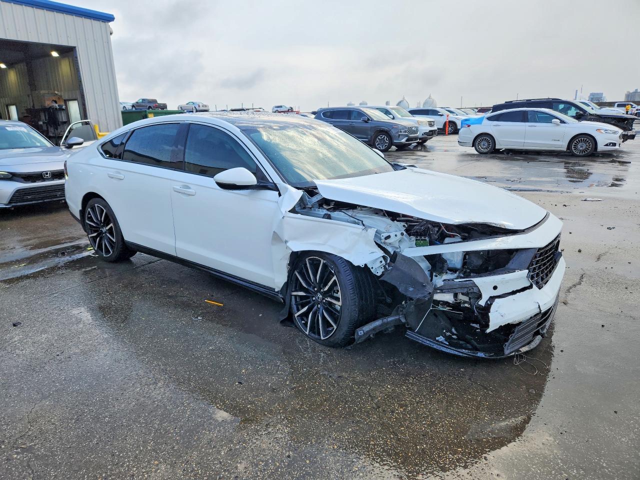 2024 HONDA ACCORD TOURING HYBRID photo 10