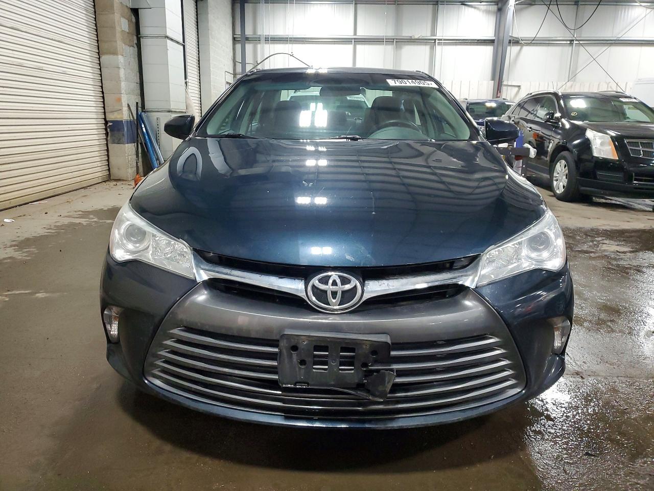 2016 TOYOTA CAMRY LE photo 5